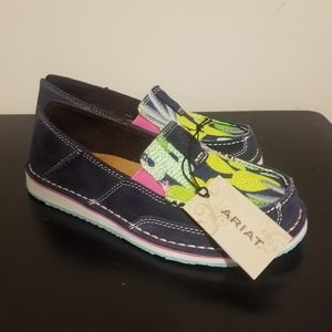 Ariat Cactus Cruiser Navy & Green Women Size 6 NEW